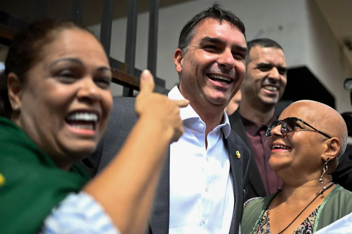 Imagem de contexto do artigo Filho de Bolsonaro procura unir direita brasileira em manifestações contra Lula