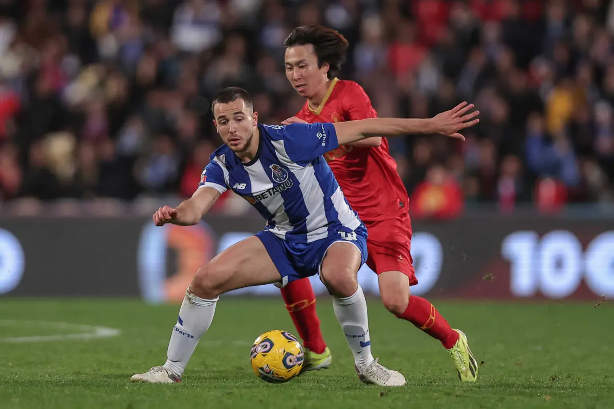 Nico num duelo com Fujimoto