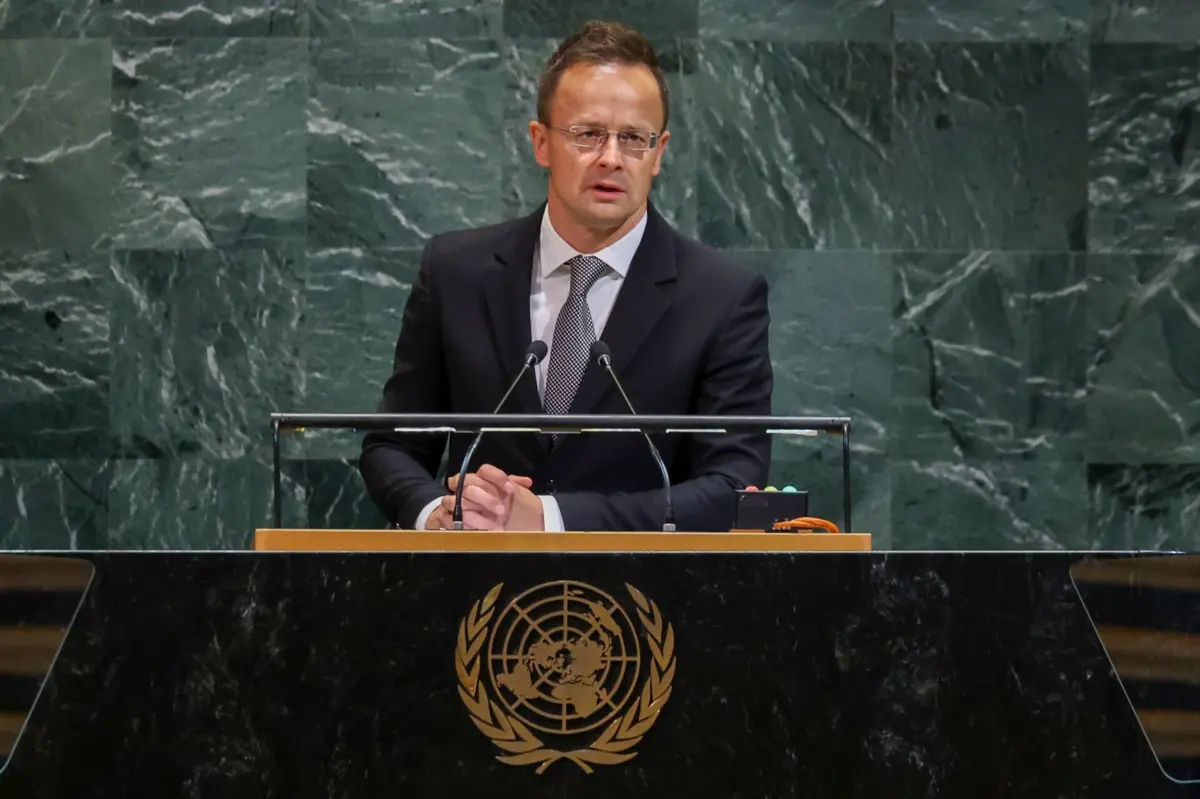 O ministro dos Negócios Estrangeiros da Hungria, Peter Szijjarto