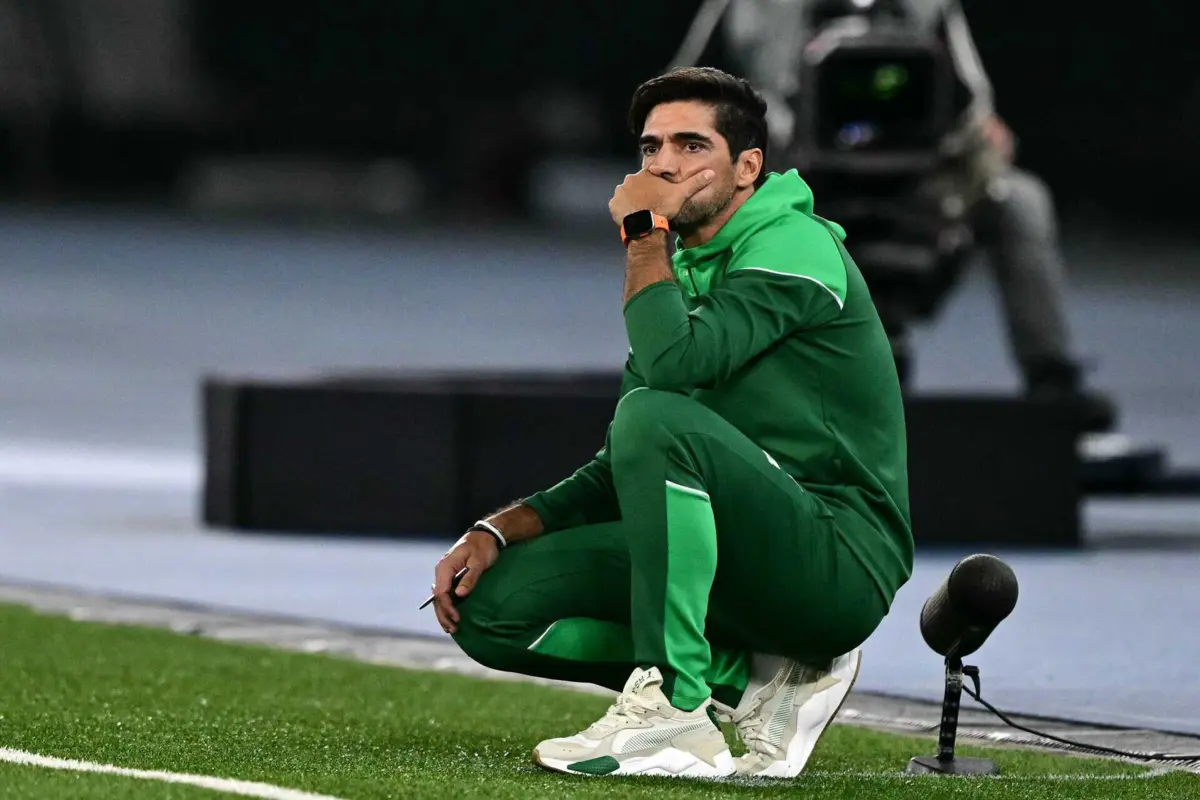 Imagem de contexto do artigo Presidente do Palmeiras defende Abel: "É o maior treinador da história" do clube