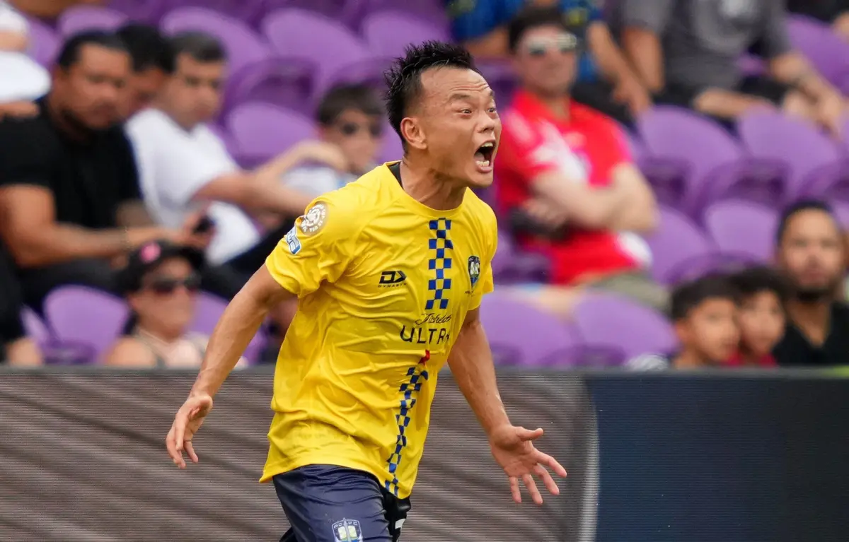 Zhou perdeu a cabeça com a equipa médica