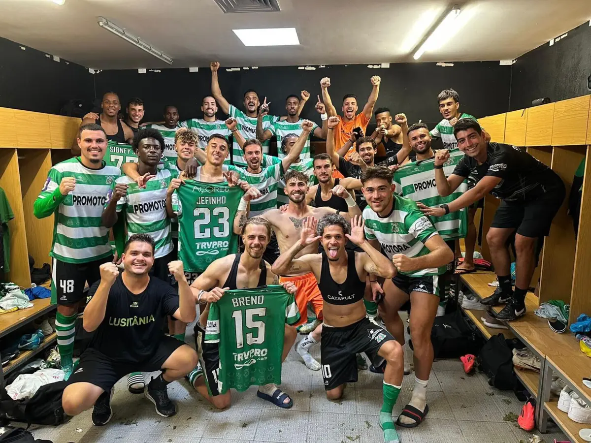 Festaj rija no balneário do Lusitânia dos Açores