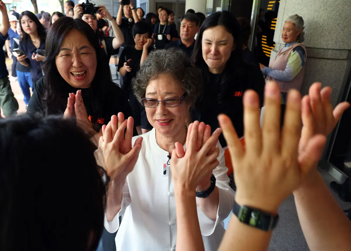 O caso de Choi ganhou um novo impulso décadas depois, após o movimento #MeToo, que se espalhou globalmente em 2017 e a inspirou a procurar justiça