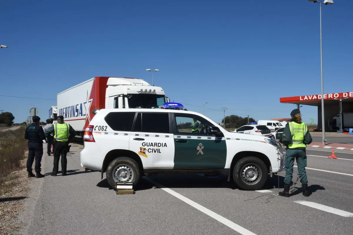 Guardia Civil deteve o suspeito