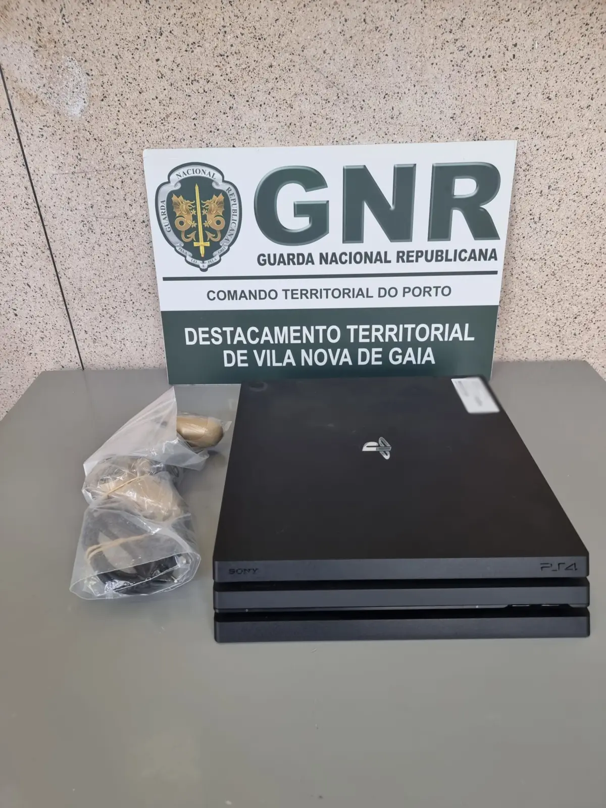 GNR recuperou consola de jogos no Porto