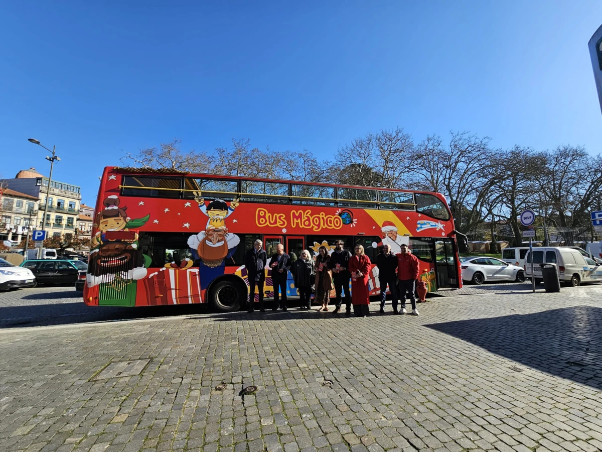 Autocarro solidário com viagens a cinco euros