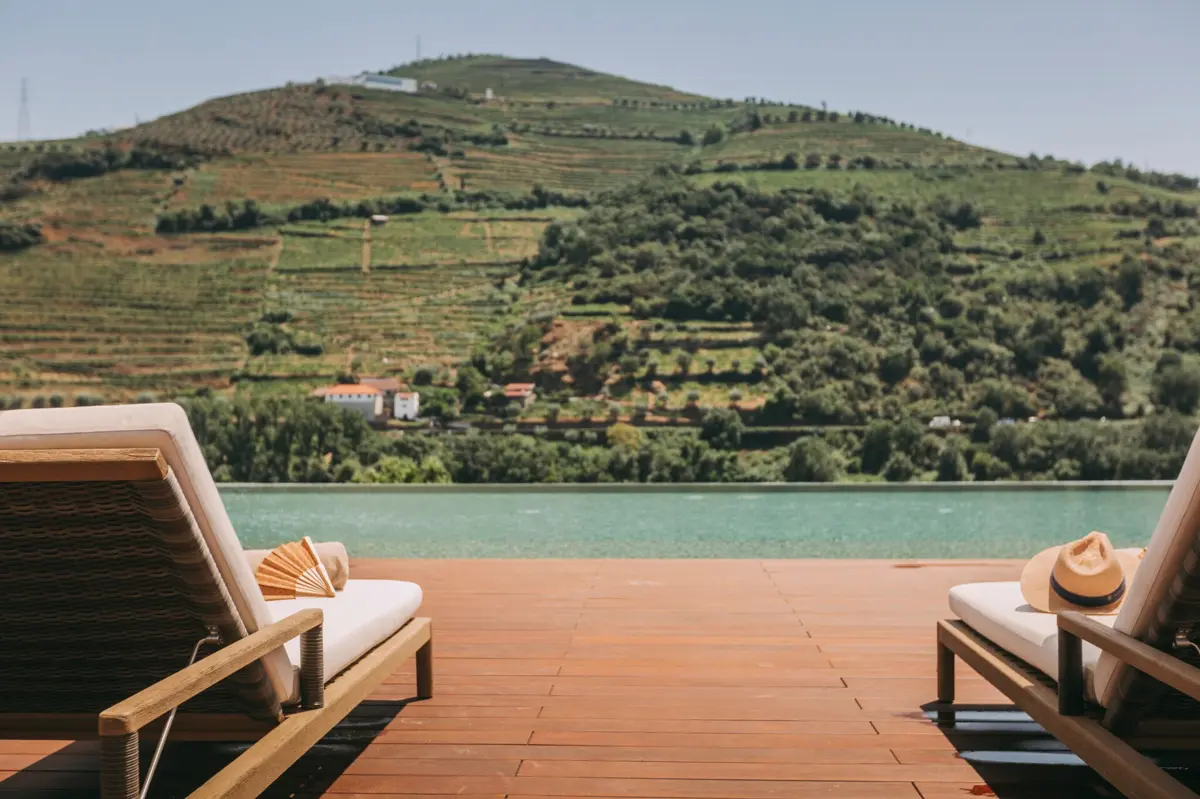 O Douro (na imagem, a Quinta da Vacaria) é um sítio bastante procurado por gente com muito dinheiro