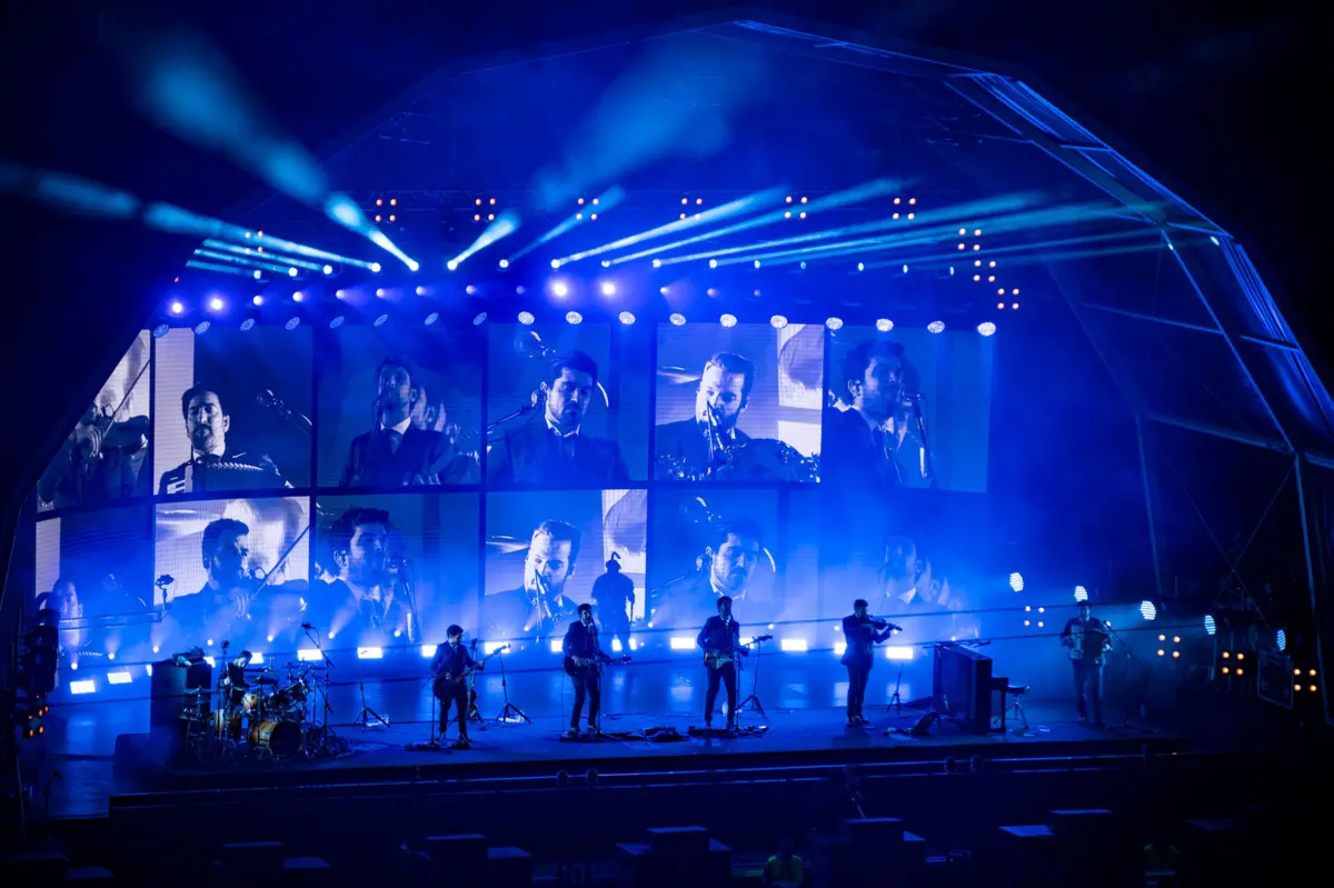 Sexteto pop de Coimbra gravou concerto no verão do ano passado