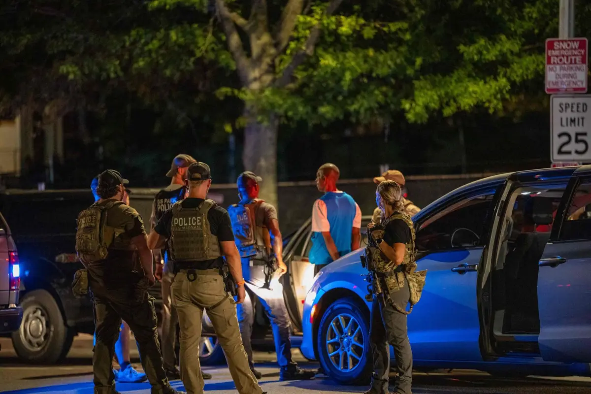 Trump quer controlar policiamento de Washington por mais 30 dias