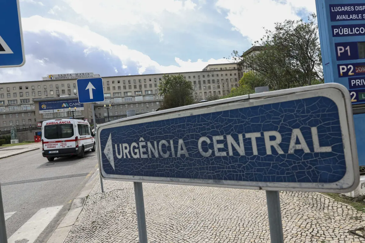 Urgências dos hospitais de Lisboa Central sob pressão mas com escalas de novembro asseguradas