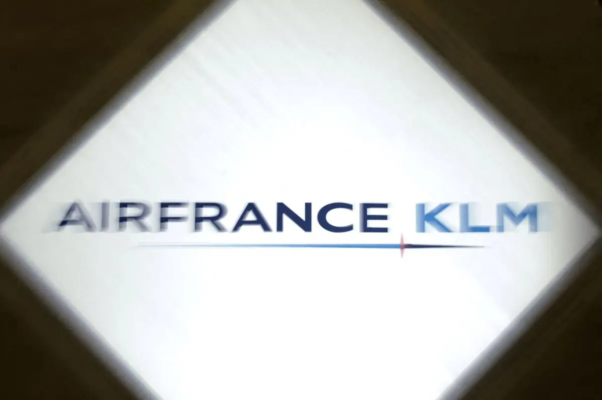 Imagem de contexto do artigo Air France-KLM multada em 368 milhões de euros por cartel no transporte aéreo de mercadorias