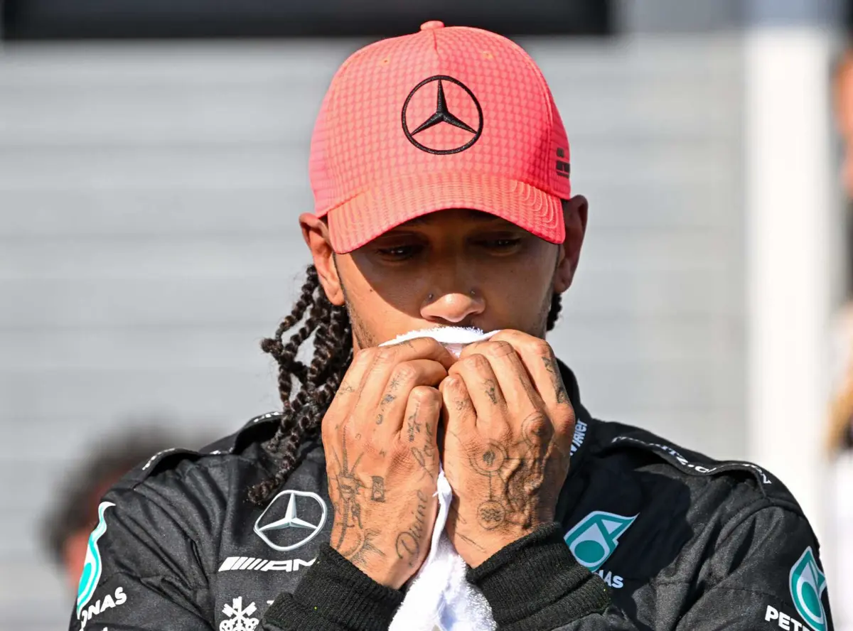 Lewis Hamilton conquistou a "pole position"
