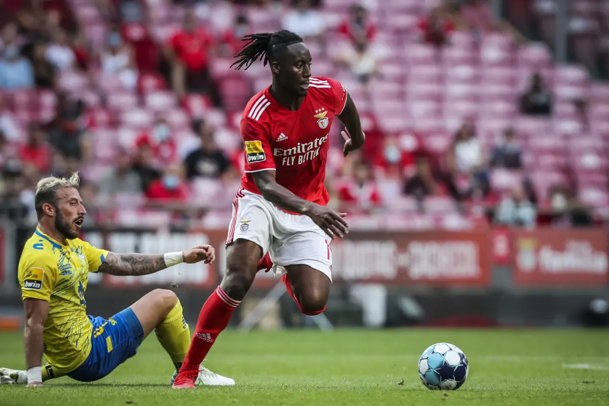 Meité nãp é opção no Benfica