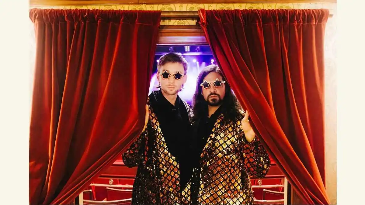 Siegfried & Joy são Nico Donner e Joy Leslie, uma dupla alemã em ascensão meteórica no mundo da magia cómica