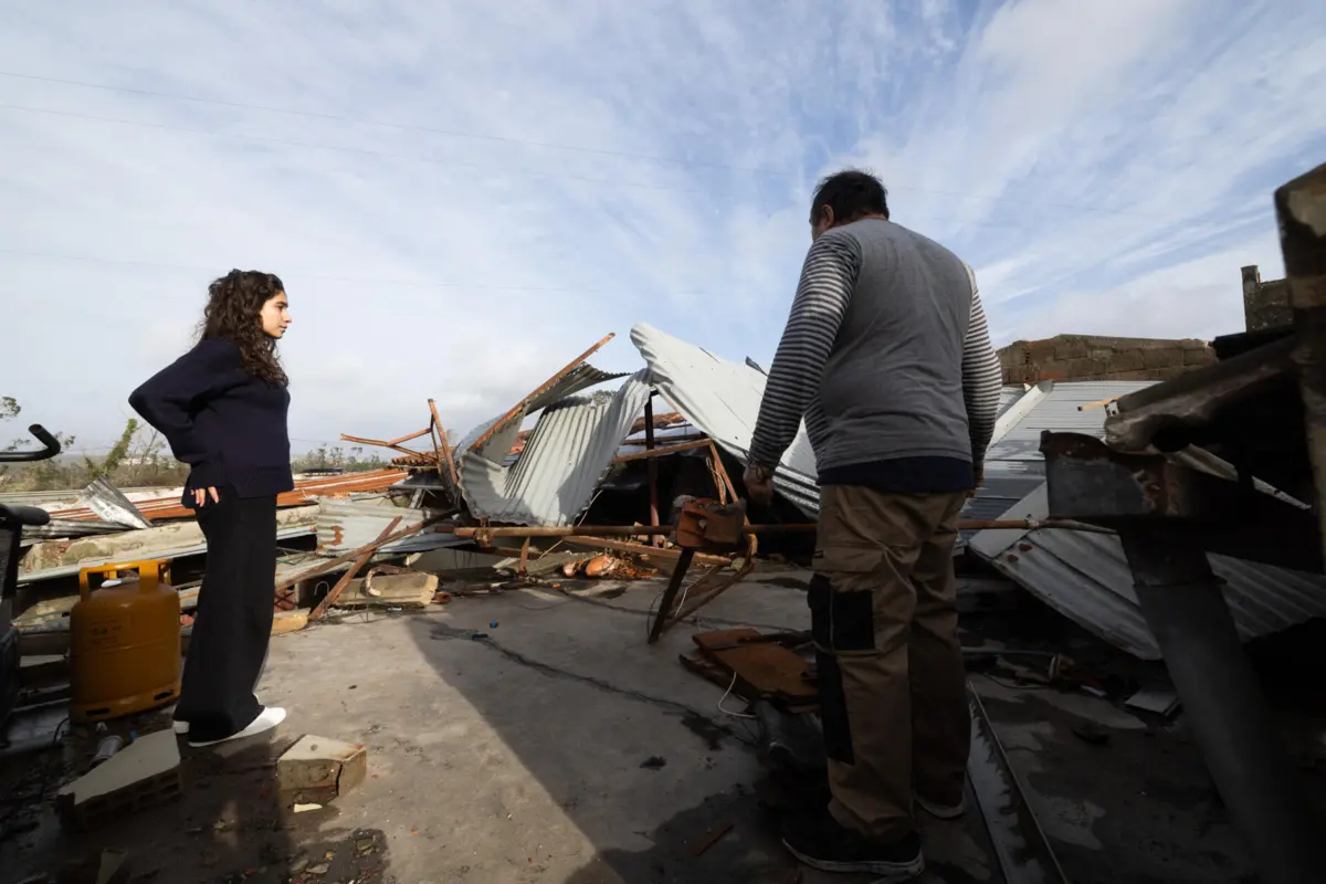 Leiria, 29/01/2026 - Estragos causados pela Depressão Kristin em Leiria
Telhados destruidos pelo vento, casa de Marta Santos
(Pedro Correia)