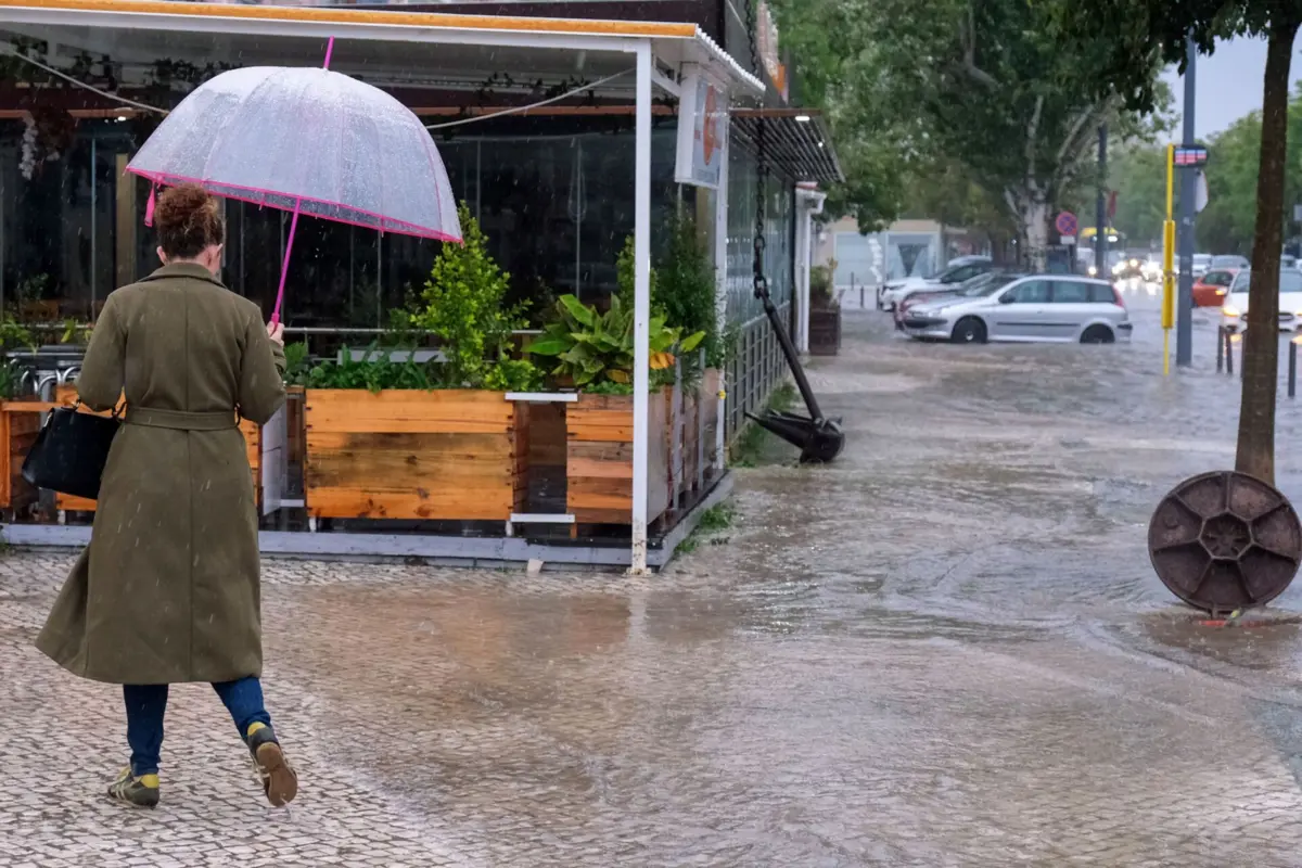 IPMA apontava para "episódios de chuva, às vezes forte, mas num curto espaço de tempo"