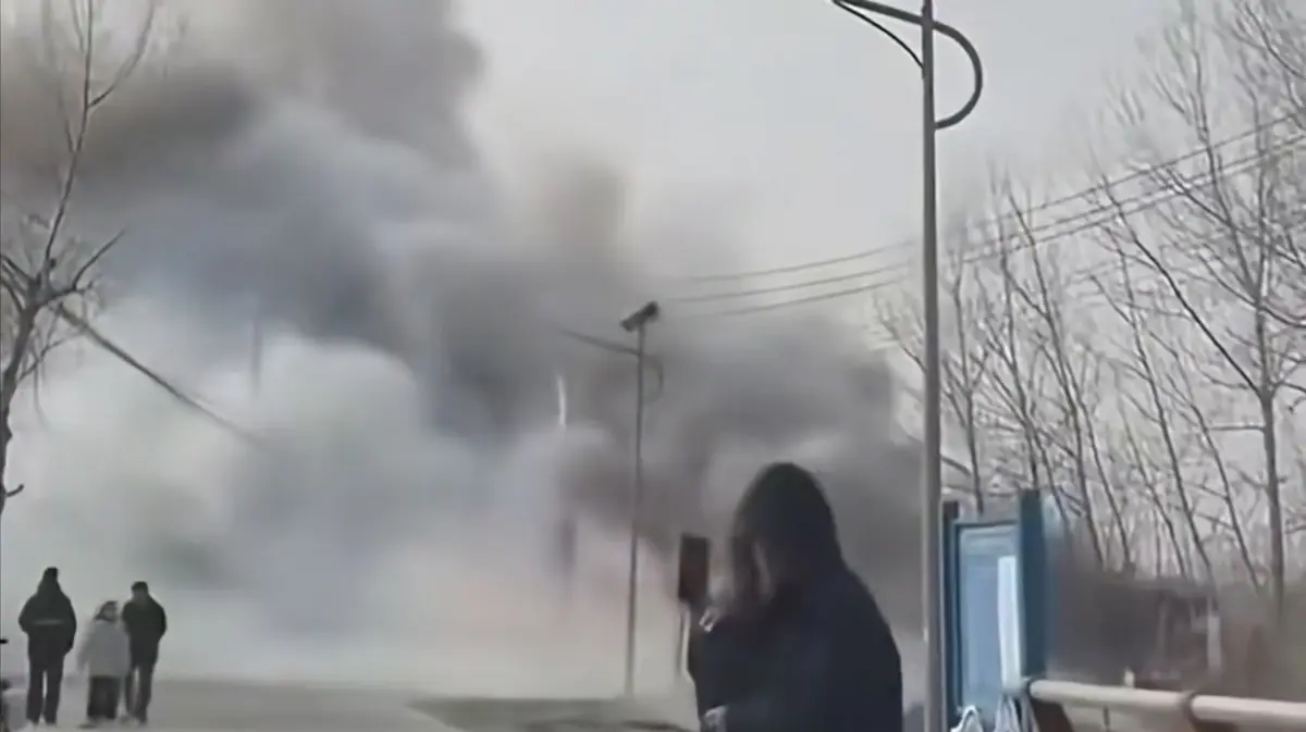 Incêndio provocado pela explosão acusou oito mortos e vários feridos ligeiros