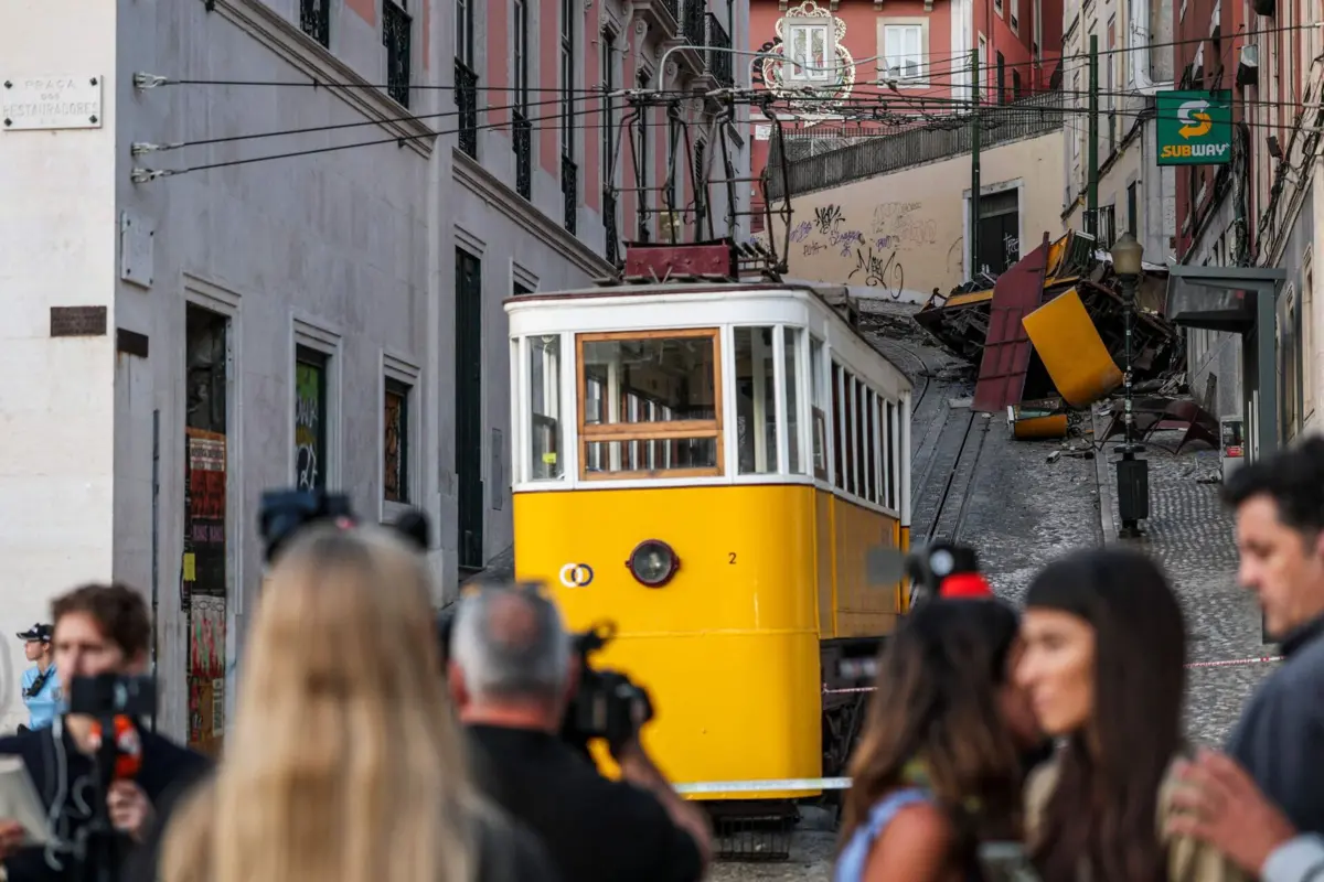 Cabo que partiu "não era indicado" para o ascensor da Glória, lê-se no relatório