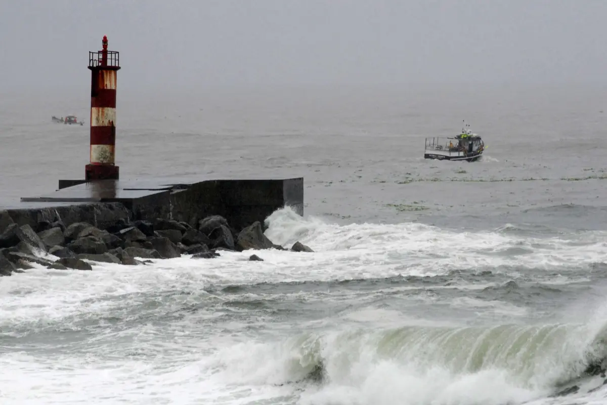Imagem de contexto do artigo Nove resgatados do mar em Vila do Conde estão bem de saúde