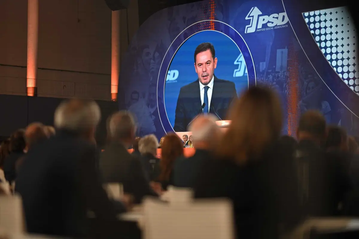 Para o Conselho da Jurisdição Nacional, a lista da direção, encabeçada pela ministra da Saúde Ana Paula Martins foi a mais votada