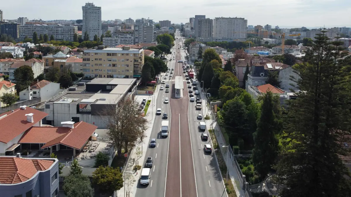 Primeira fase do metrobus liga Rotunda da Boavista à Praça do Império