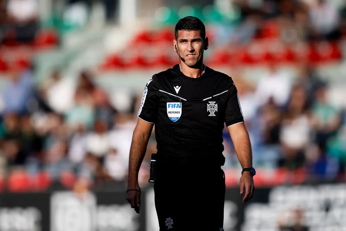 Veríssimo alega ter sofrido coação no Dragão