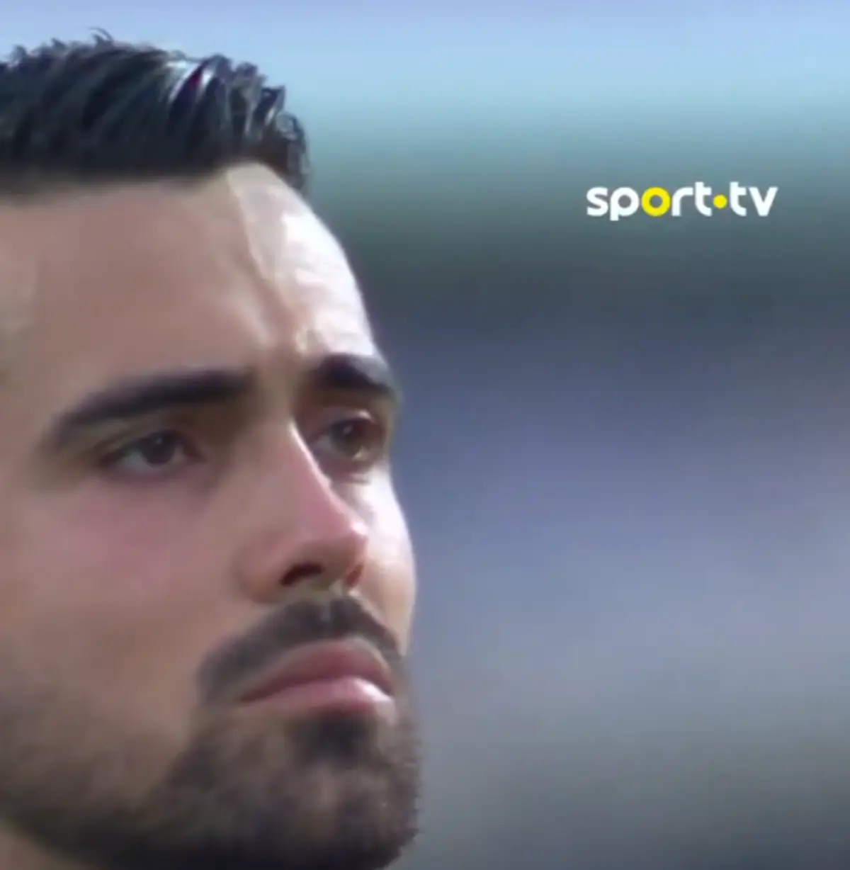 Diogo Costa foi um dos jogadores emocionados