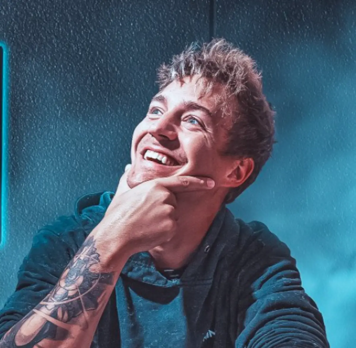 Jogadores de Fortnite pagam para defrontar a estrela dos videojogos