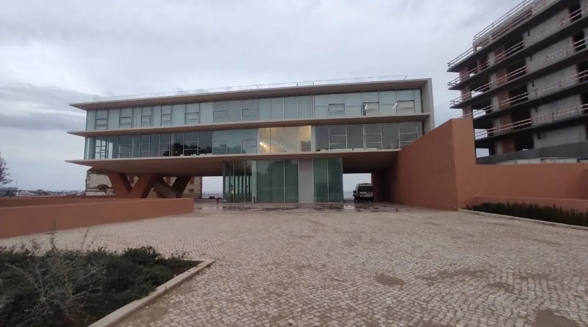 Universidade Nova está a construir um novo campus na área da Saúde.