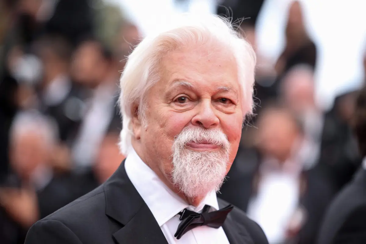 Imagem de contexto do artigo Interpol levanta “alerta vermelho” emitido contra ativista ambiental fundador da Greenpeace