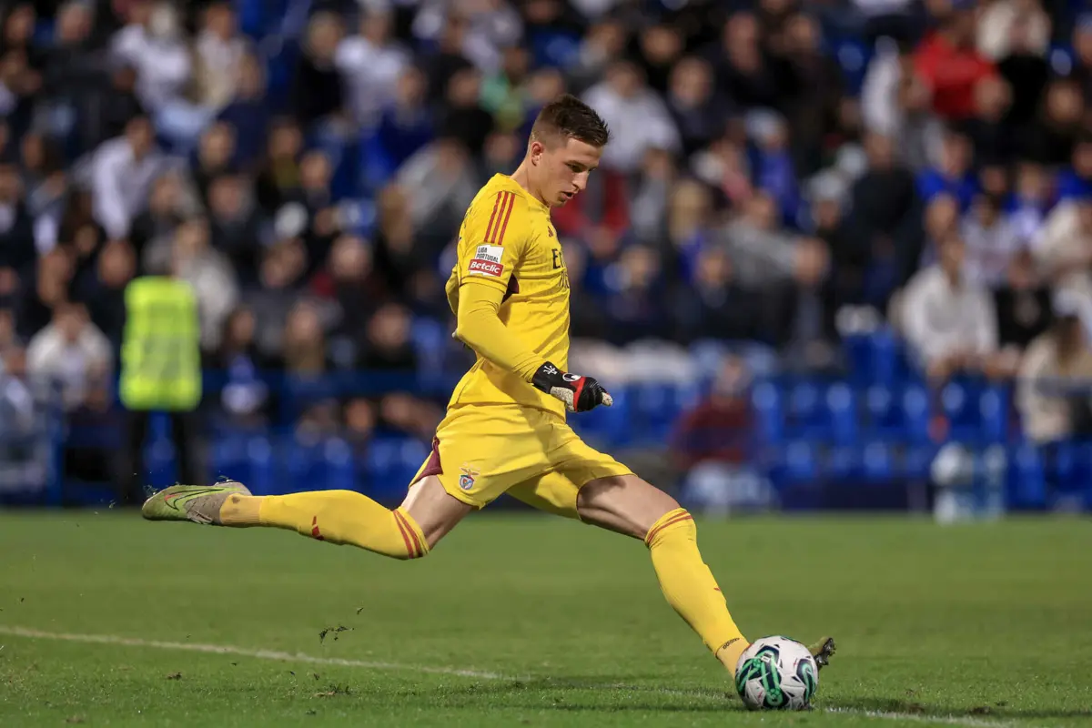 Trubin ao serviço dos "encarnados"