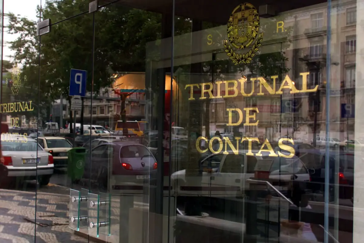 Imagem de contexto do artigo Professor Rui Medeiros lidera reforma da lei orgânica do Tribunal de Contas