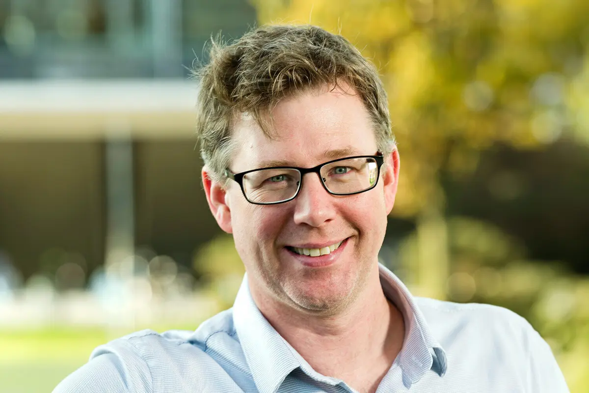 O investigador e docente da Universidade do Porto Jarle Brinchmann