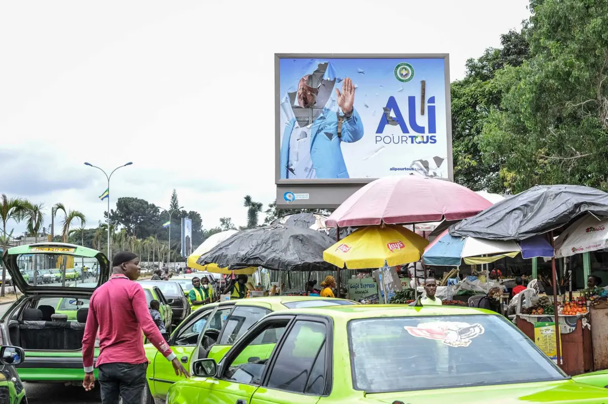Militares tomaram o poder menos de uma hora depois do anúncio da reeleição do Presidente Ali Bongo Ondimba