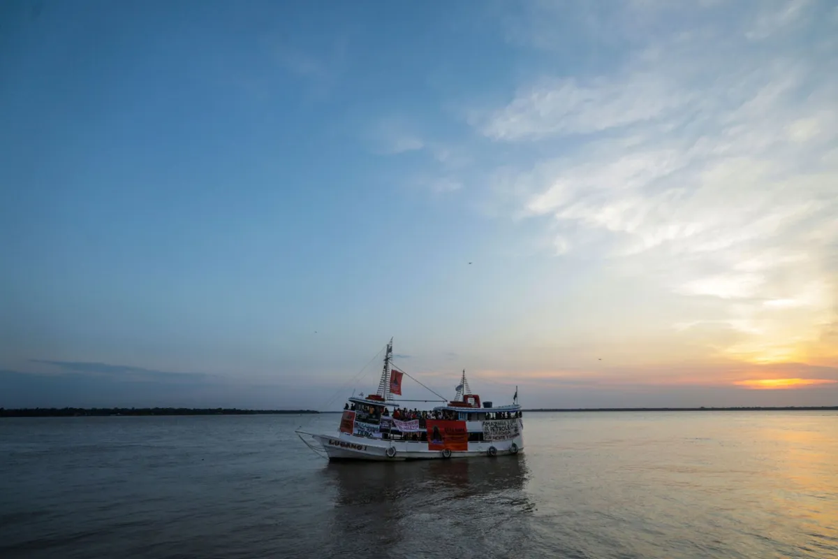Os barcos seguiram pelos rios Guamá e Guajará até à Vila da Barca