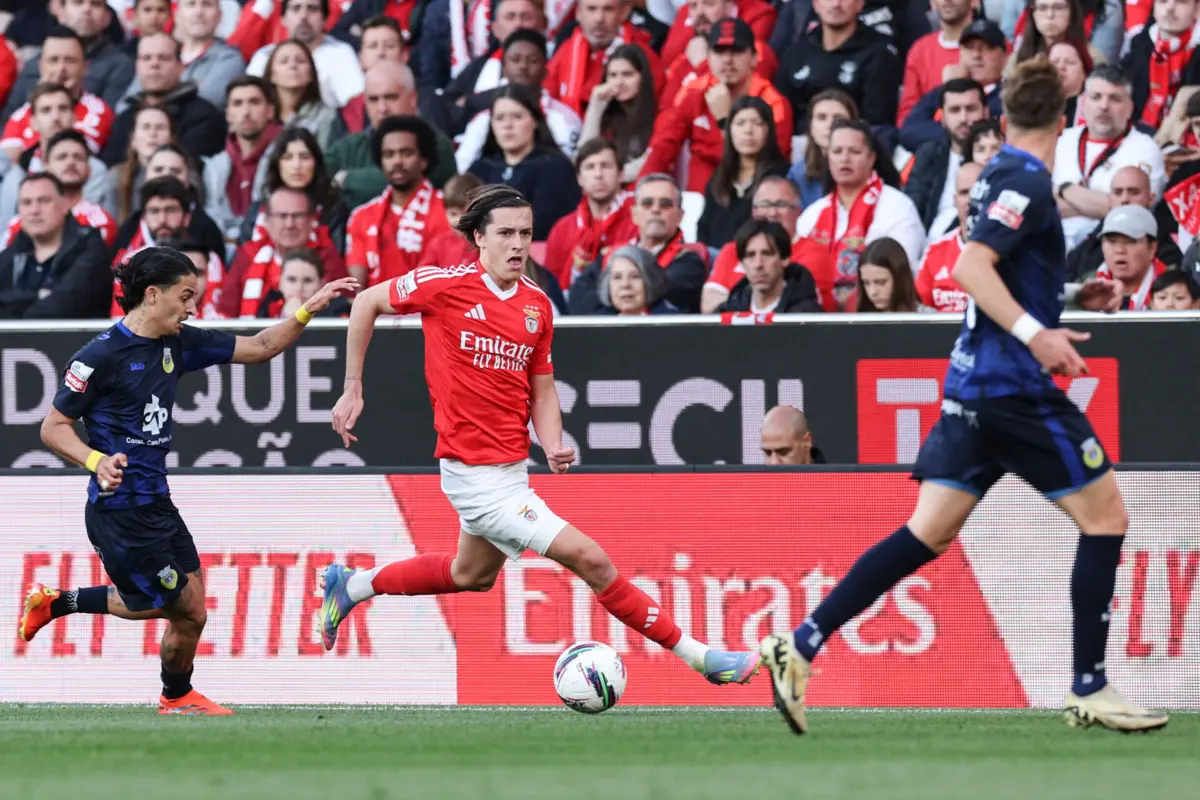 Carreras realizou 48 esta época ao serviço dos encarnados