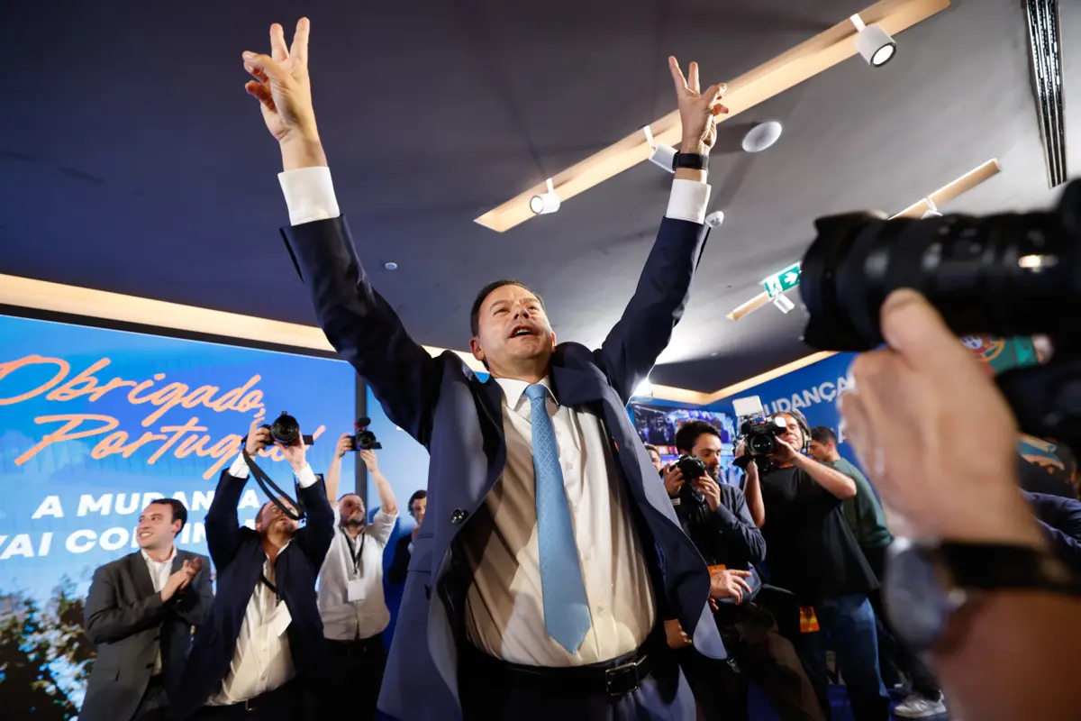 Montenegro saiu reforçado na votação, mas teve vitória amarga por causa da subida do Chega