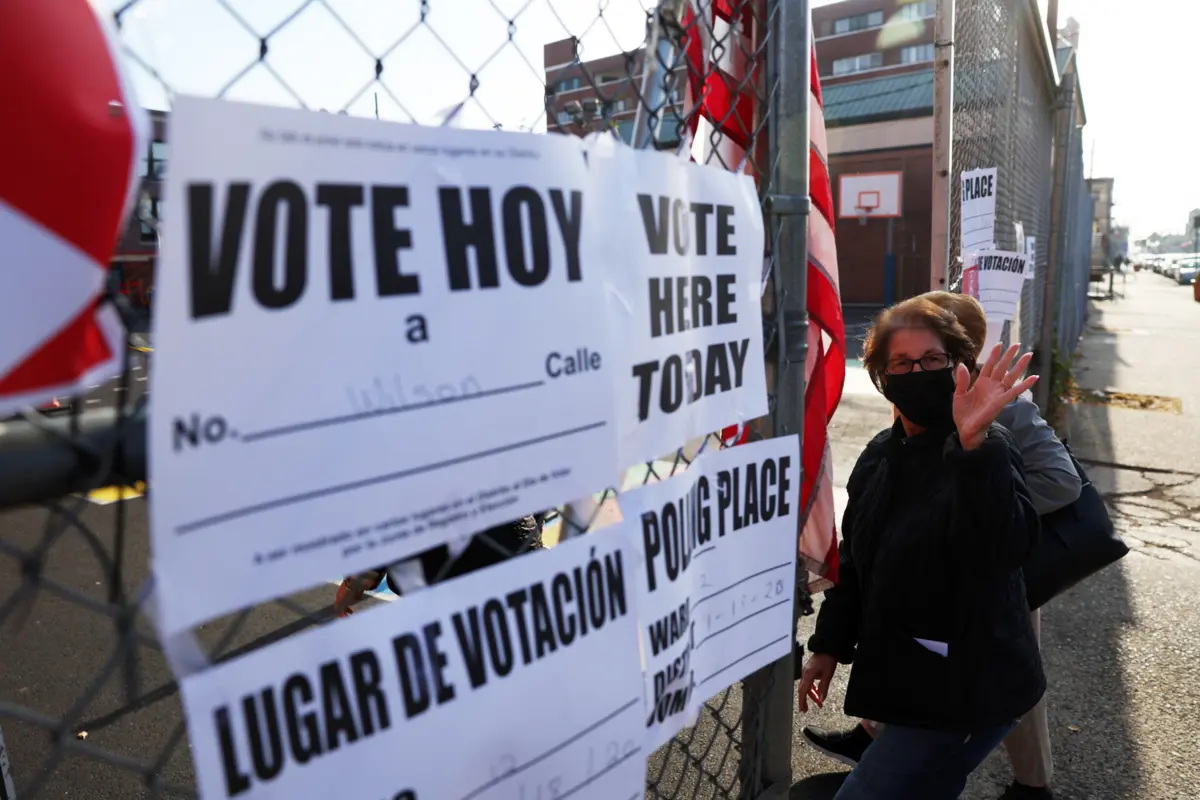 Imagem de contexto do artigo Grande afluência na mesa de voto dos EUA onde mais se fala português