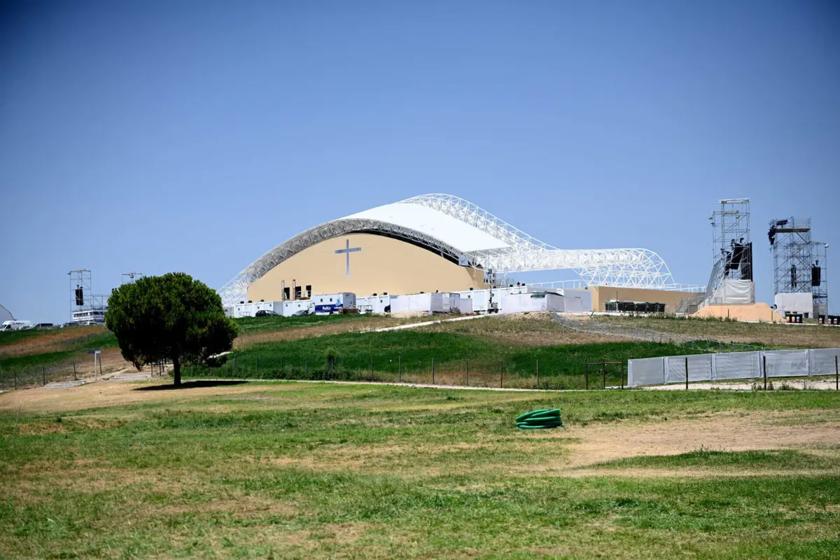 Imagem de contexto do artigo Palco do Parque Tejo foi retirado e guardado para "utilizações futuras"