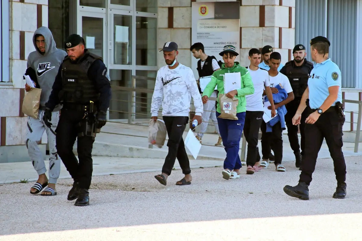 Centros de alojamento provisório dos migrantes estão sob tutela da PSP