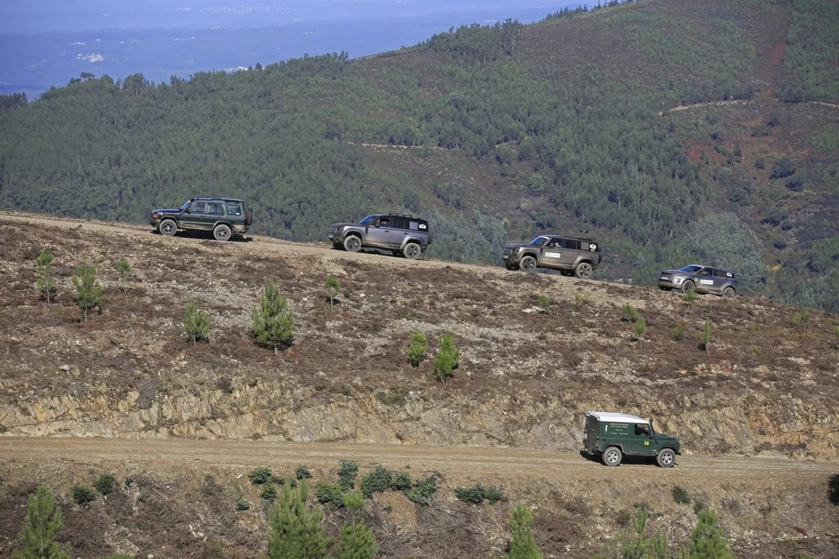 Passeio reuniu mais de meia centena de Land Rover