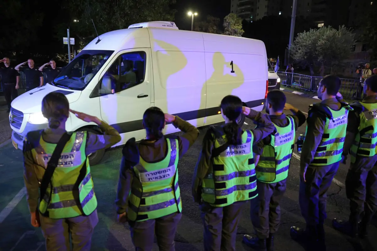 Quatro corpos foram devolvidos pelo Hamas na última noite