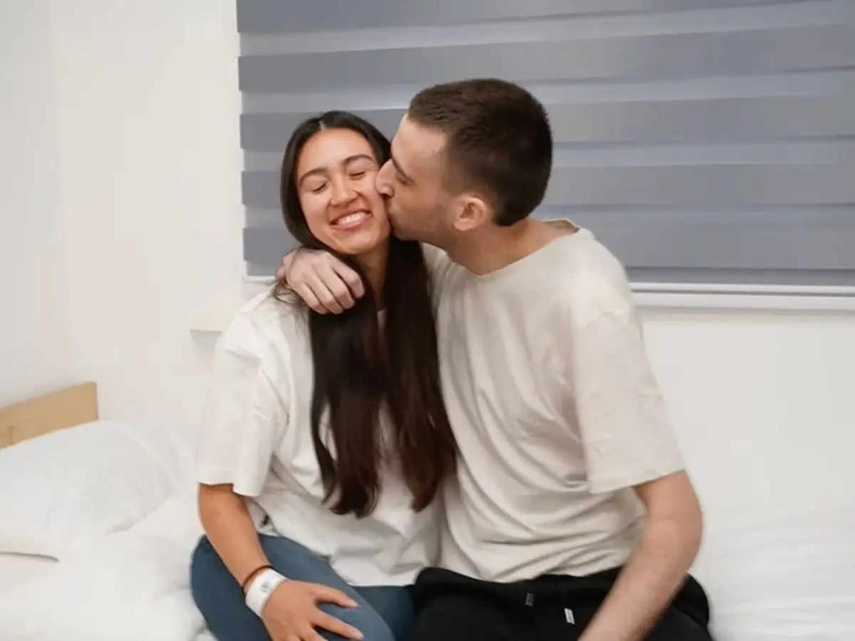 Noa Argamani e Avinatan Or foram raptados pelo Hamas no ataque de 7 de outubro de 2023