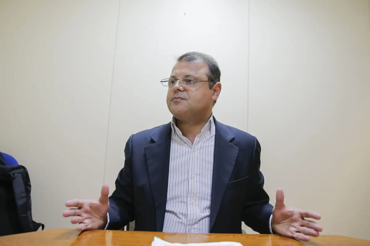 Imagem de contexto do artigo Daniel Adrião quer líder sem quota na escolha de deputados e critica Montenegro