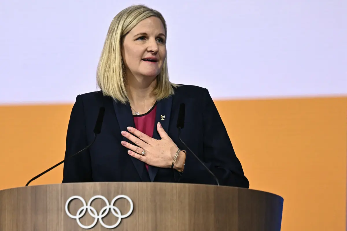 Kirsty Coventry foi eleita presidente com maioria absoluta