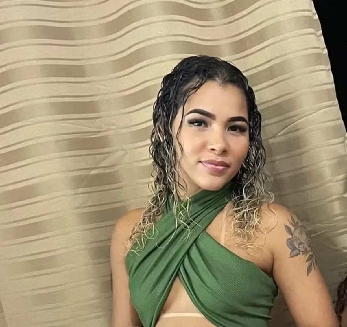 Corpo de Sther foi deixado à porta de casa