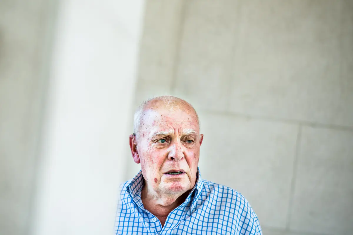 Desvalorizadas pelo próprio autor, crónicas são, todavia, um território literário fértil