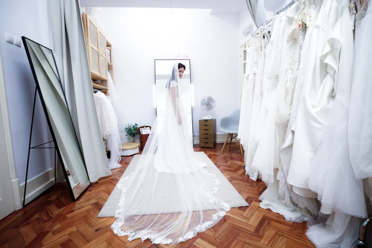 Imagem de contexto do artigo Casados em segunda mão: amor, poupança e ambiente