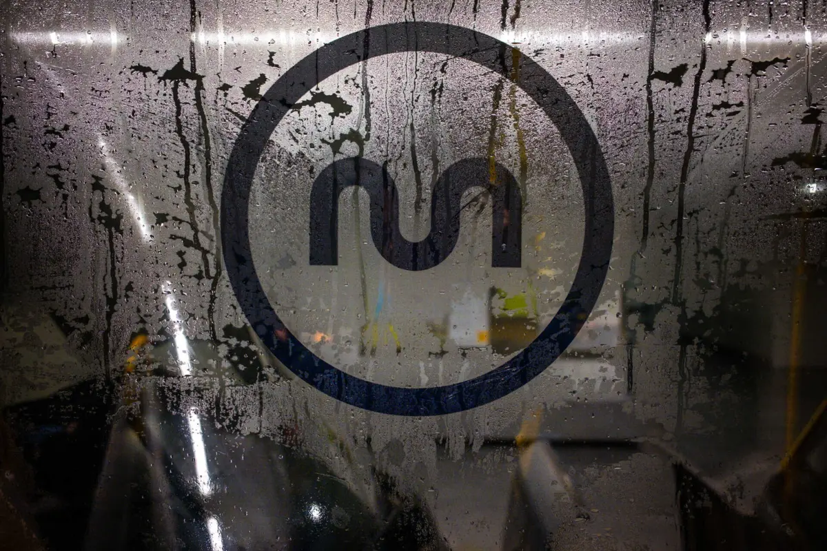 Circulação do metro do Porto está suspensa