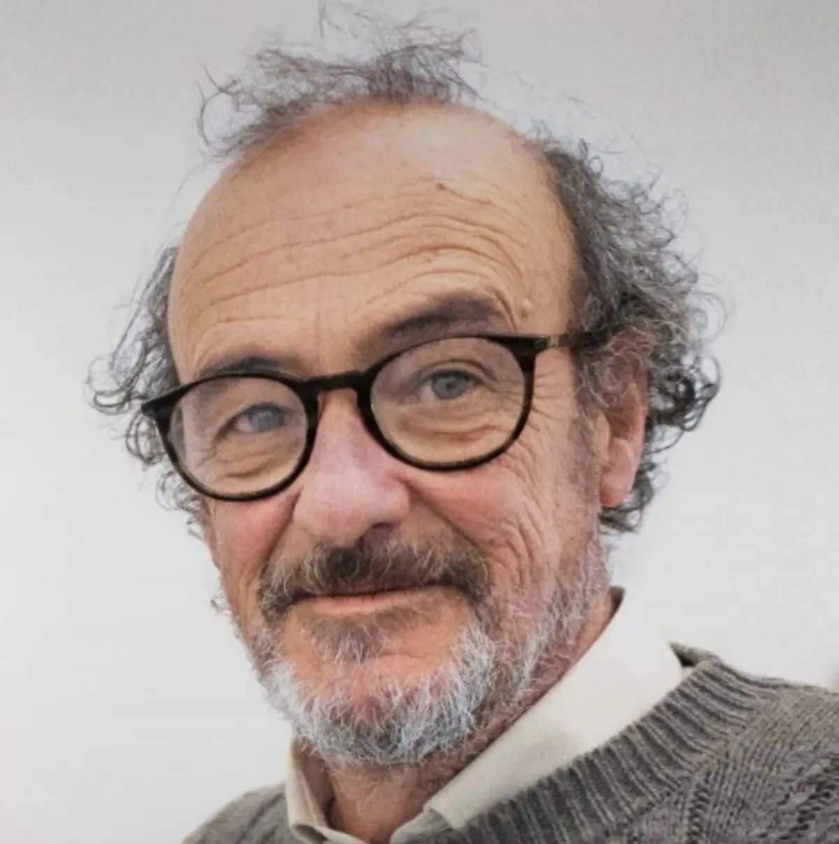 Artista plástico João Queiroz